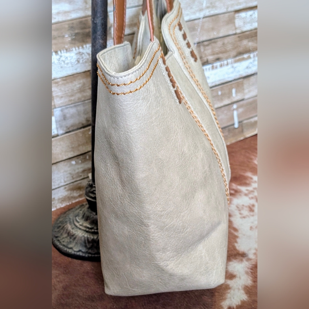 New Elegant Beige and Brown Tote Bag - Picture 6 of 16